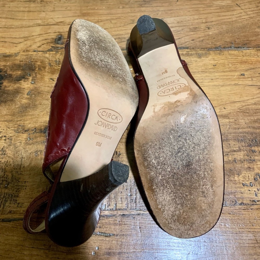 Circa Joan&David Burgundy Leather Heels - Picture 5 of 5